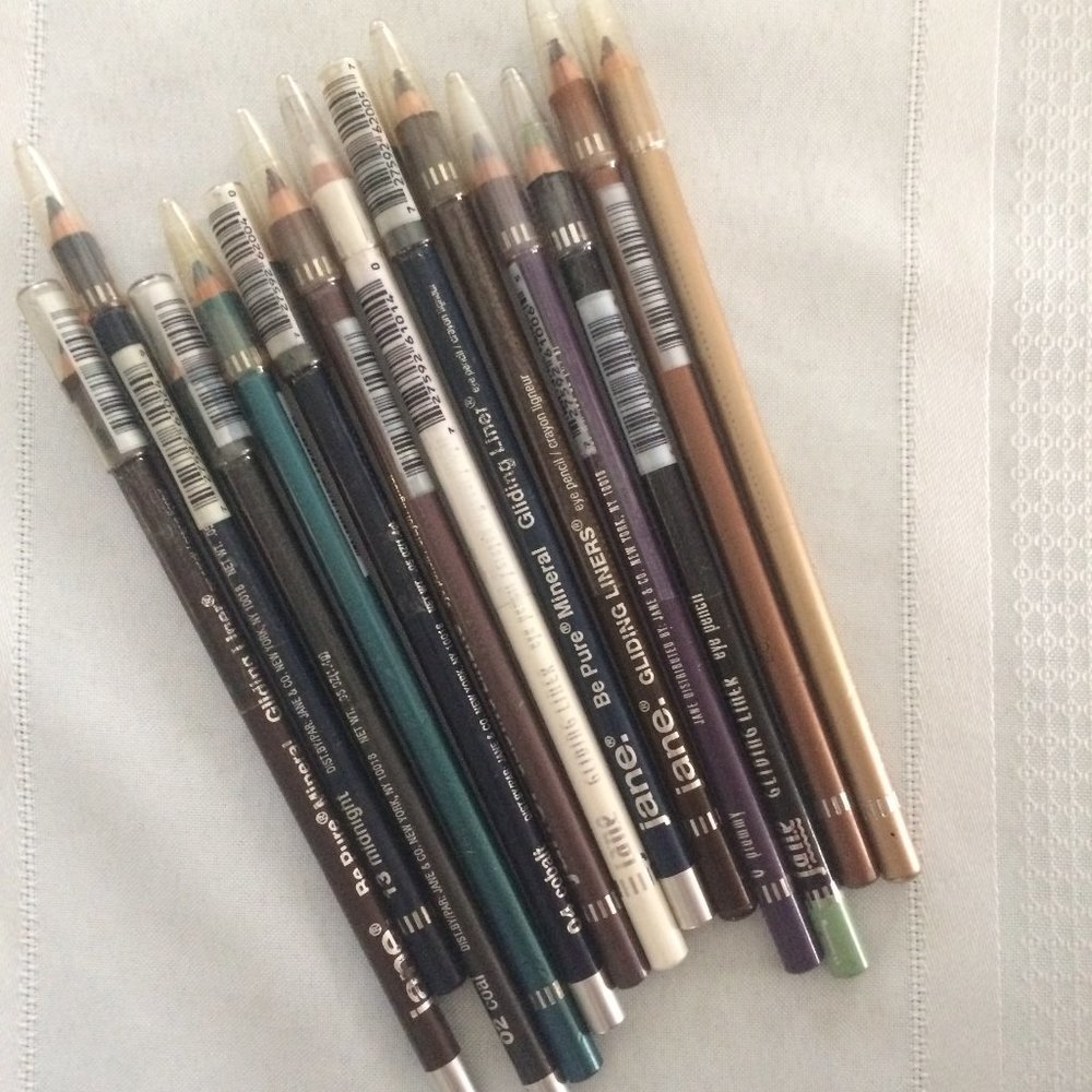 Jane Be Pure Mineral Gliding Eyeliners  NEW - 13 assorted colors